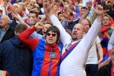 Crystal-Palace-fans-celebrate-at-the-final-whistle.jpg